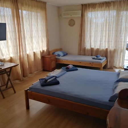Guest House "Zora - Sarafovo" Μπουργκάς Εξωτερικό φωτογραφία