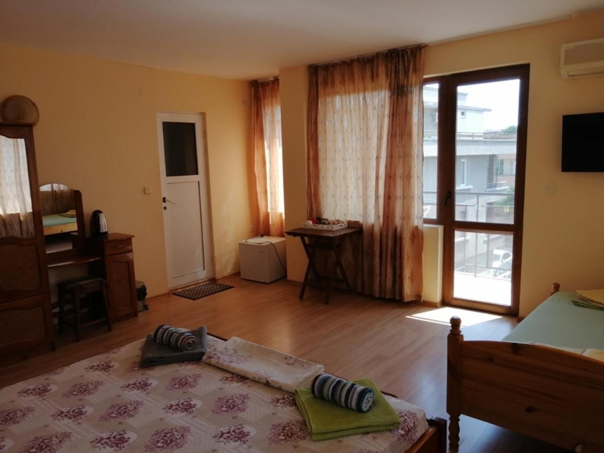 Guest House "Zora - Sarafovo" Μπουργκάς Εξωτερικό φωτογραφία