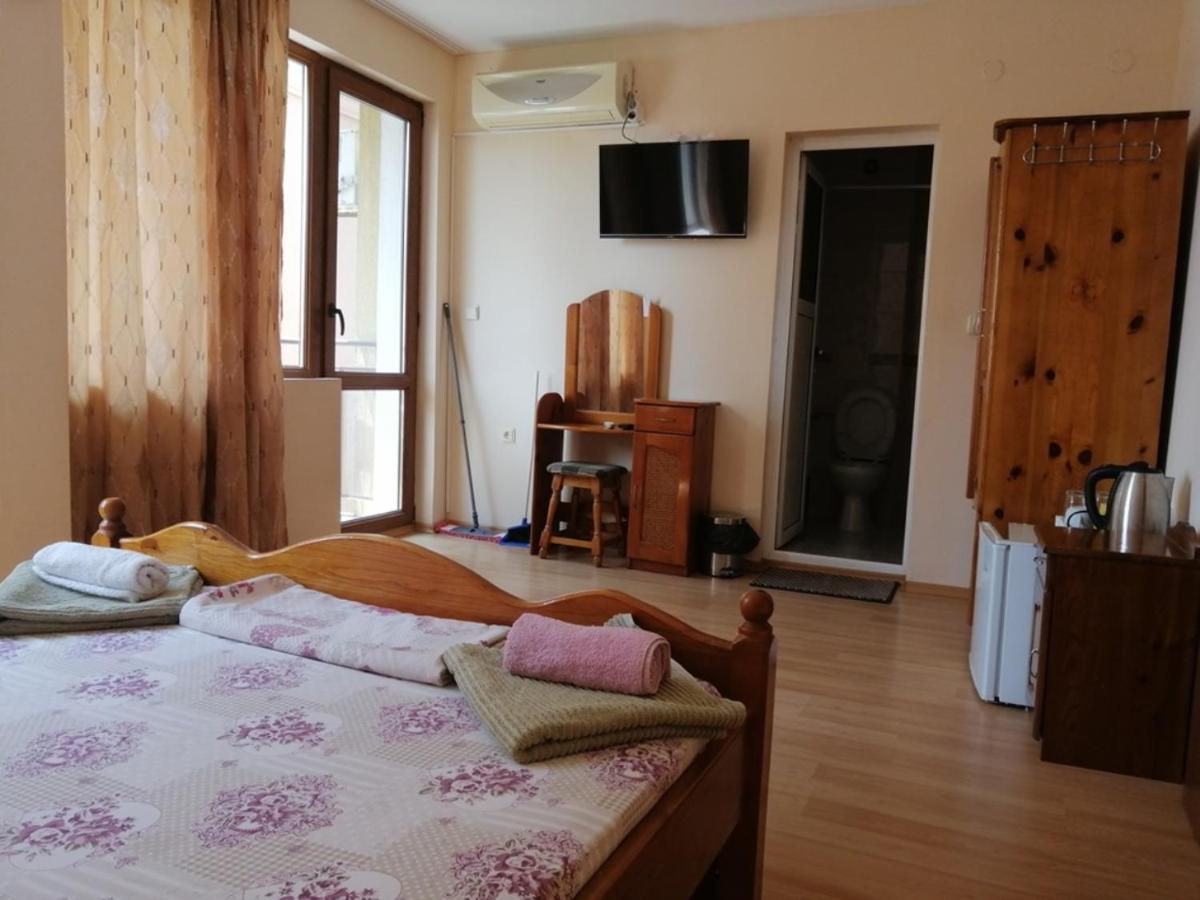Guest House "Zora - Sarafovo" Μπουργκάς Εξωτερικό φωτογραφία