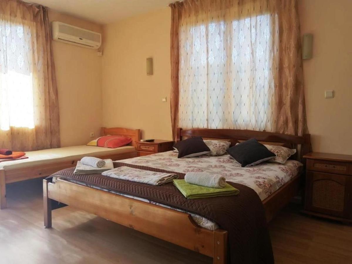 Guest House "Zora - Sarafovo" Μπουργκάς Εξωτερικό φωτογραφία