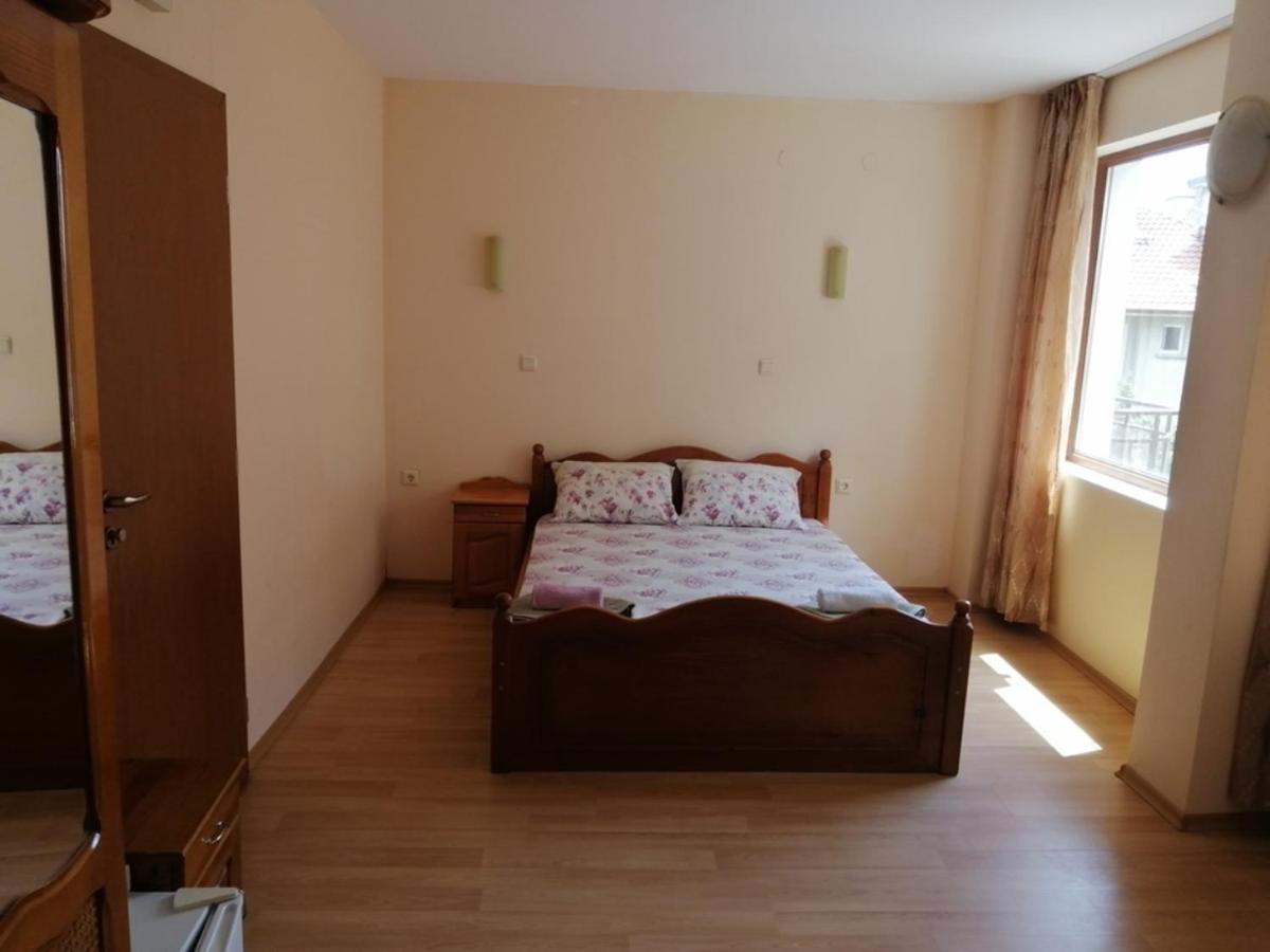 Guest House "Zora - Sarafovo" Μπουργκάς Εξωτερικό φωτογραφία