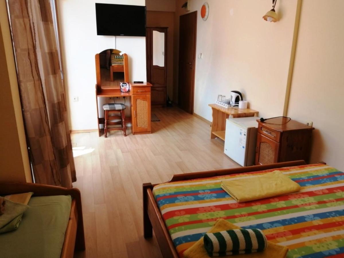 Guest House "Zora - Sarafovo" Μπουργκάς Εξωτερικό φωτογραφία