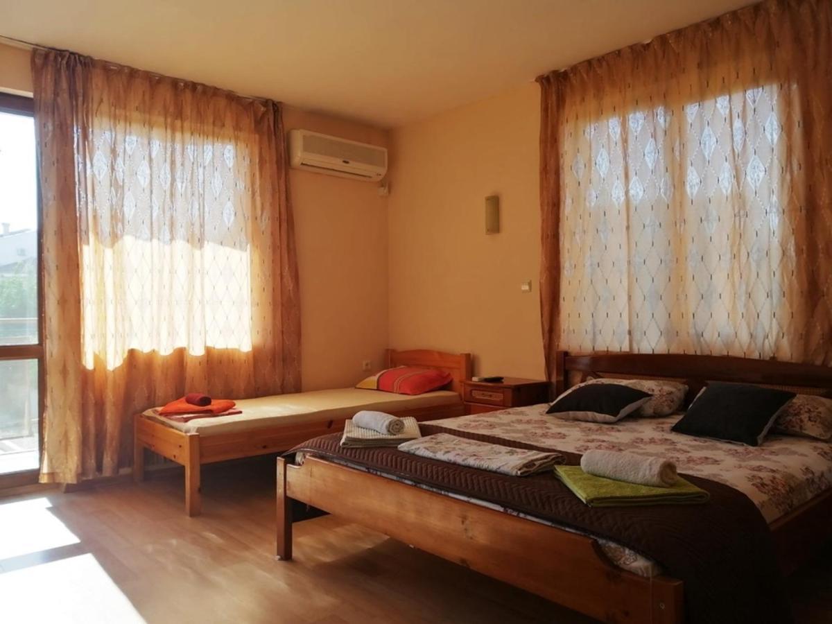 Guest House "Zora - Sarafovo" Μπουργκάς Εξωτερικό φωτογραφία