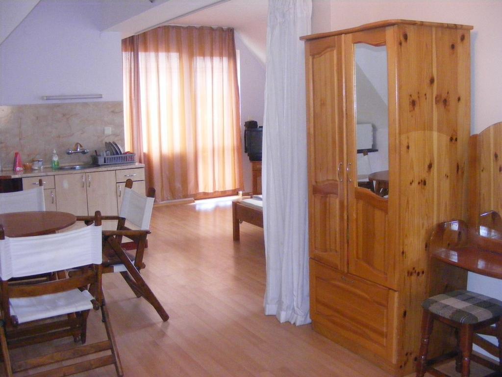 Guest House "Zora - Sarafovo" Μπουργκάς Εξωτερικό φωτογραφία