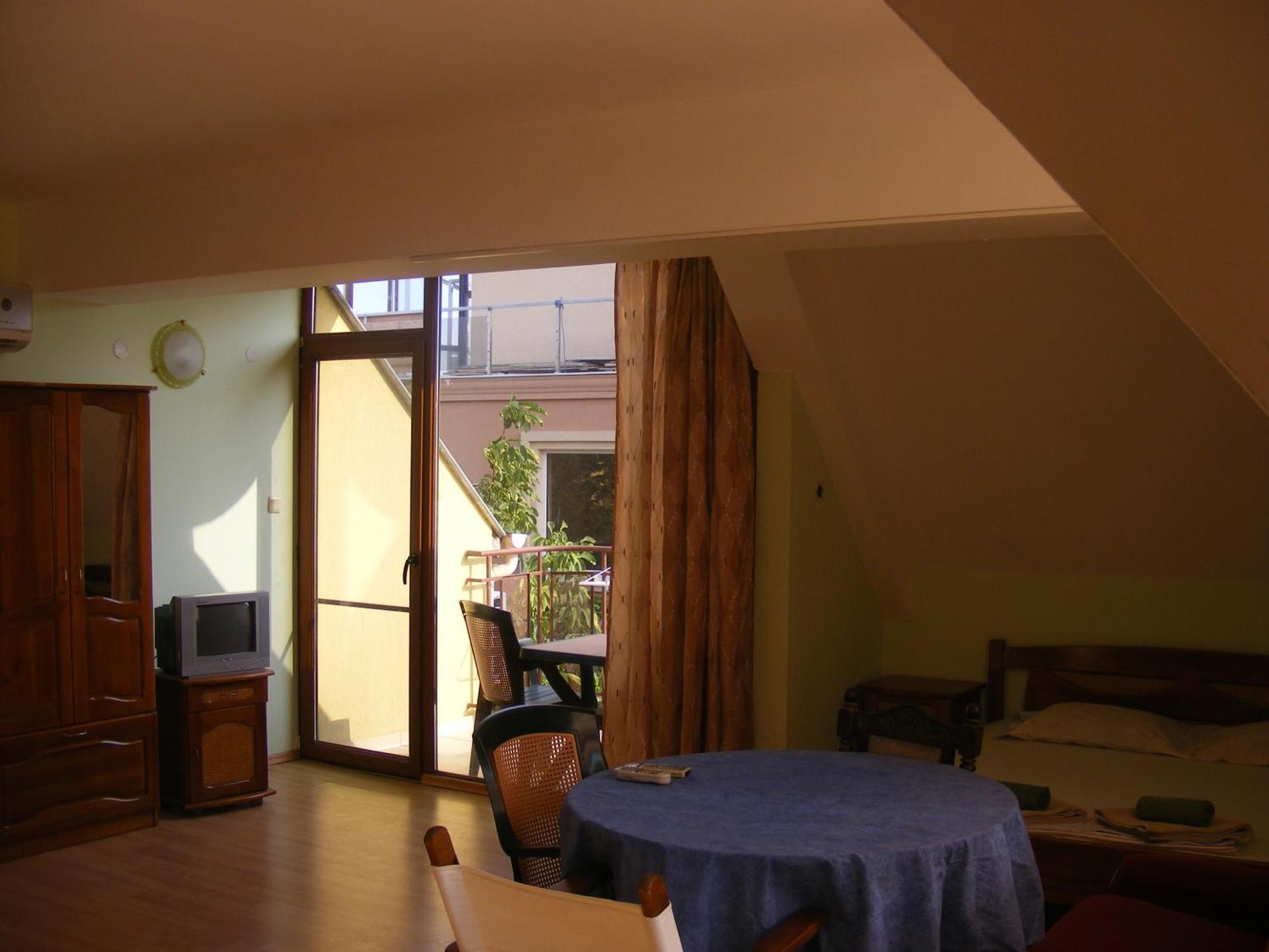 Guest House "Zora - Sarafovo" Μπουργκάς Εξωτερικό φωτογραφία