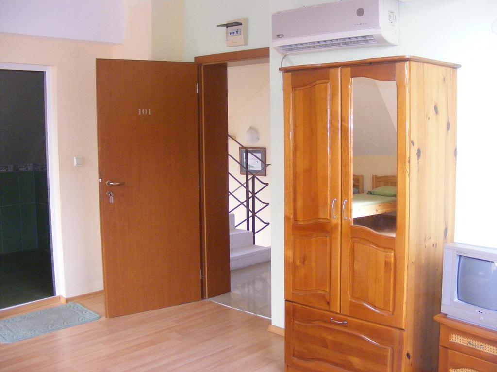 Guest House "Zora - Sarafovo" Μπουργκάς Εξωτερικό φωτογραφία