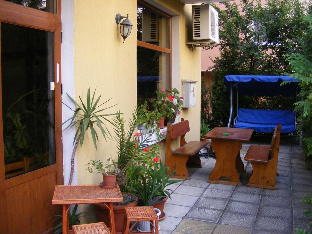 Guest House "Zora - Sarafovo" Μπουργκάς Εξωτερικό φωτογραφία